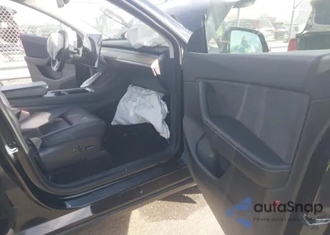 2021 Tesla Model Y Long Range Dual Motor All-Wheel Drive from USA, damaged, VIN 5YJYGDEE7MF141133